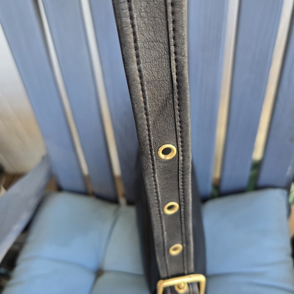 Coach Legacy No F13- 9951Black Leather Crossbody Bag Great Condition 10x11 - Picture 16 of 16